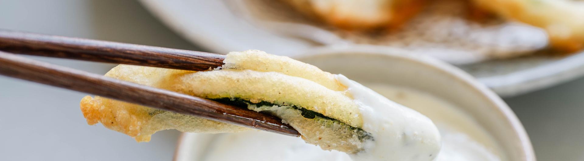 Tempura de légumes d’été et dip fromage blanc / fromage frais Paysan Breton Professionnel, épice Kari Gosse