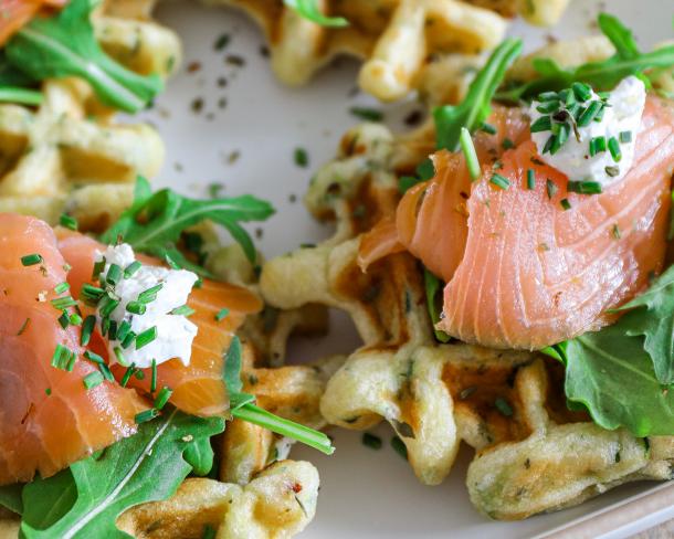 Gaufres courgette et saumon au Fromage Fouetté Madame Loïk Ail et Fines Herbes